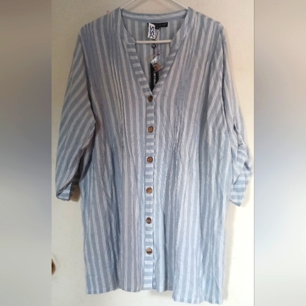 Club Z Collection‎ NWT Blouse Blue & White sz. 2X